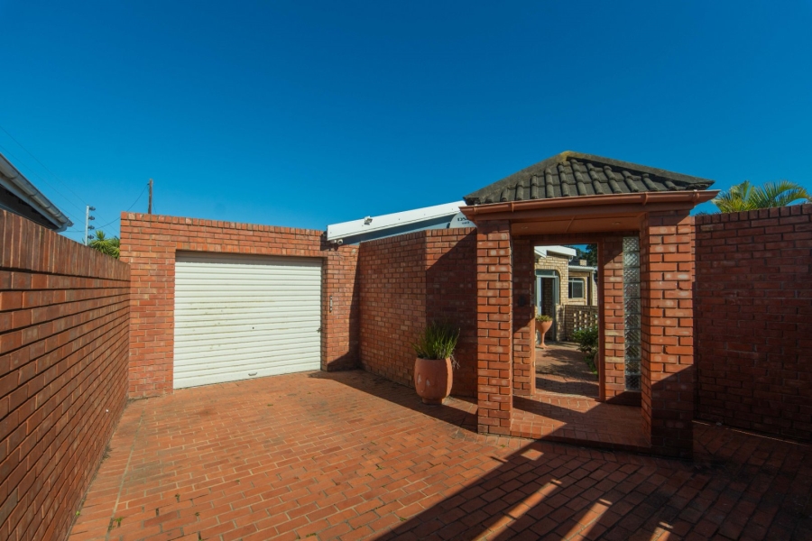 3 Bedroom Property for Sale in Rowallan Park Eastern Cape